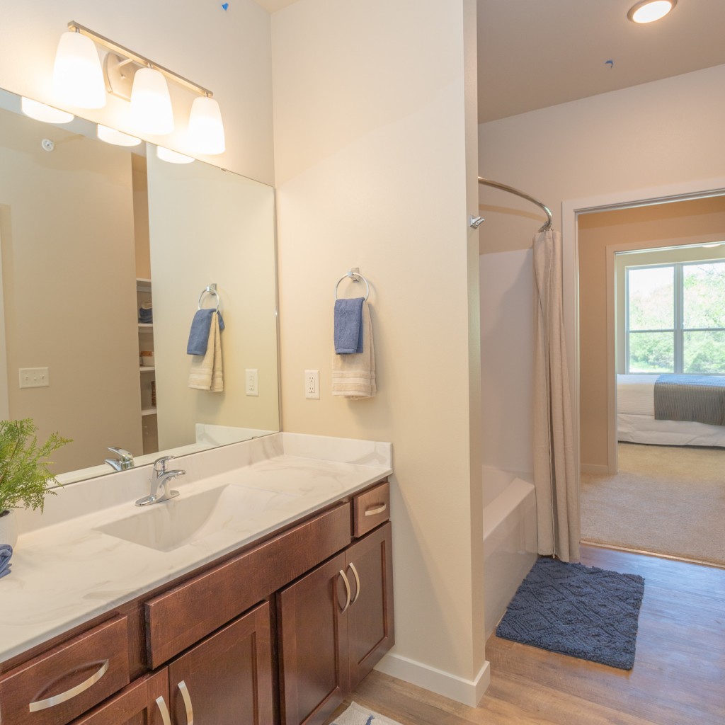 7 Bath 1024x1024
